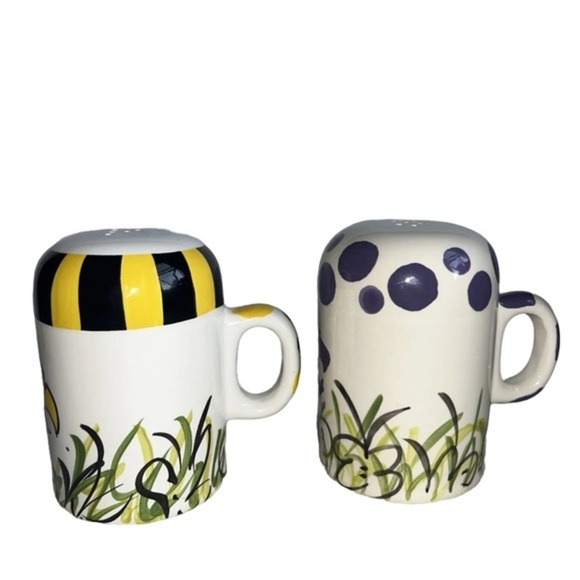 Kansas & Iowa State Ceramic Salt & Pepper Shakers -‎ Magnolia Lane by Cabell's - Picture 5 of 8